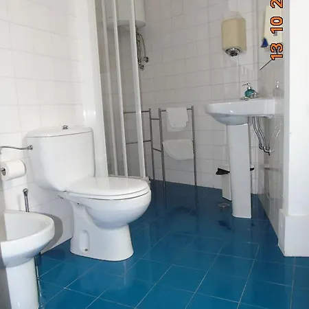 Chez Nous Лиссабон